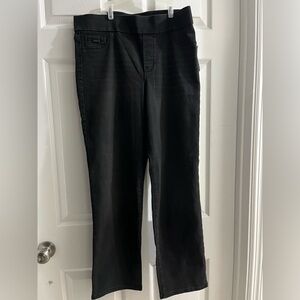 NWT Nine West Black Straight Pull on Jeans